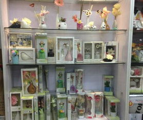 市中心日用品批發市場旺鋪轉讓 26平米，帶貨柜，商機不容錯過