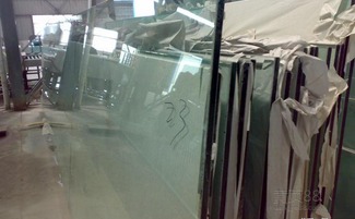 福田中心區八卦嶺鋼化玻璃 價格、安裝及產品介紹全攻略